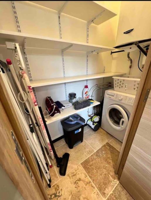 Апартаменти Loft Pied De Coline Au Calme Ginasservis Екстер'єр фото